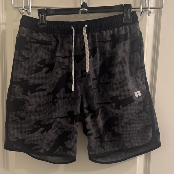 Russell Athletic Other - Men’s Camouflage Shorts with Drawstring